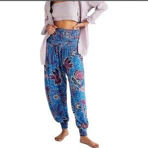 FP One Marla Harem Pant Blue M